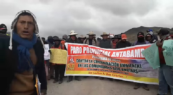 Comunidades de Antabamba bloquean acceso a minera Anabi SAC